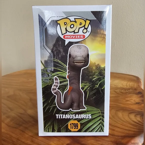 Funko Movies Jurassic World Titansaurus Vinyl Figure - Gray with Orange Spines - Picture 5 of 7